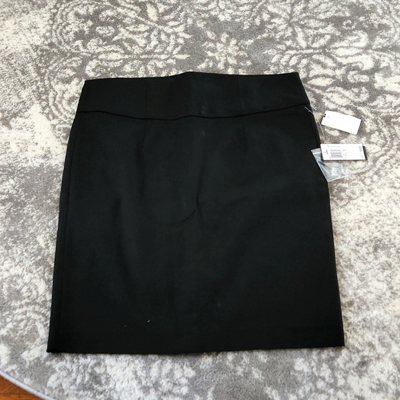 Premise Dresses & Skirts - Black Pencil skirt